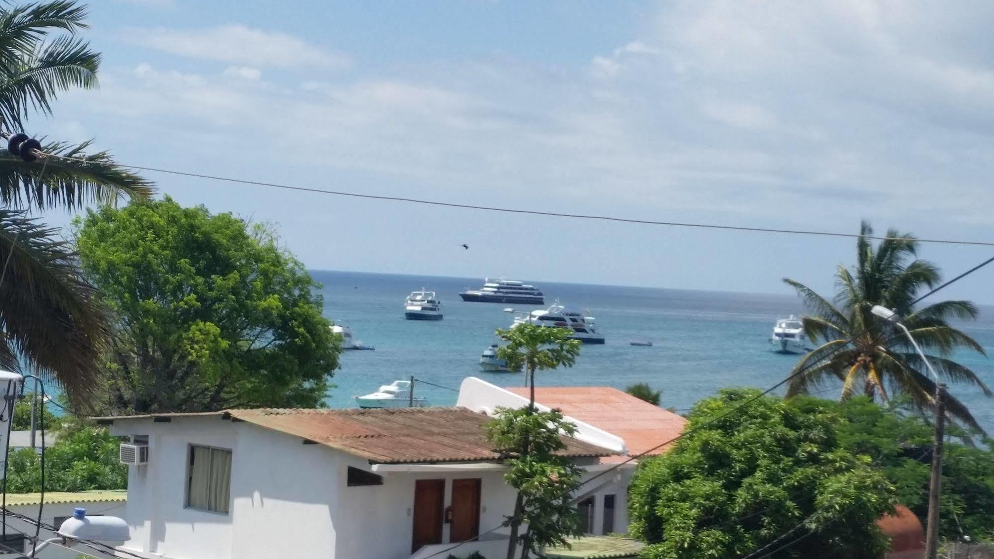 Royal Galapagos Inn Puerto Baquerizo Moreno Εξωτερικό φωτογραφία